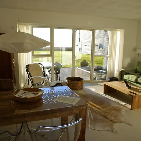 Hotel Ballen Strandpark 3*