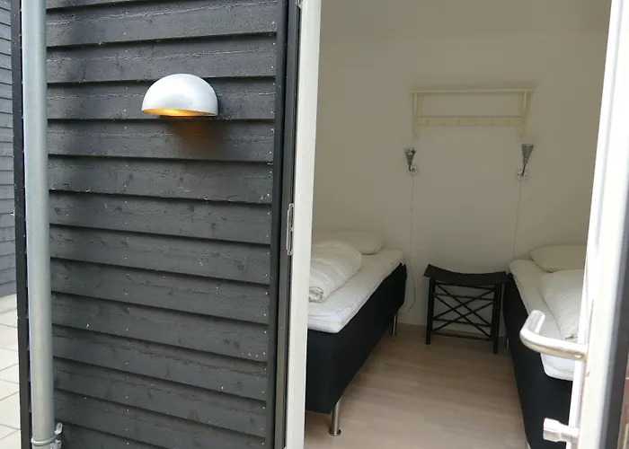 Hotel Ballen Strandpark 3*